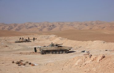 حزب الله ينقل الأسلحة إلى صحراء حمص الشرقية بسوريا