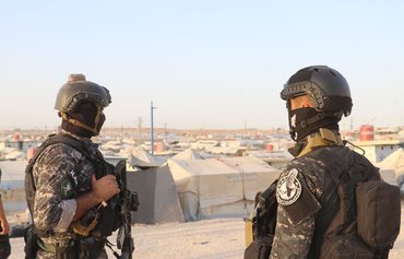 العراق يعالج تحديات عملية إعادة مواطنيه من مخيم الهول في سوريا
