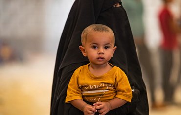 وادار کردن پسران نوجوان توسط زنان داعشی به آبستن کردن آنها  در اردوگاه الهول